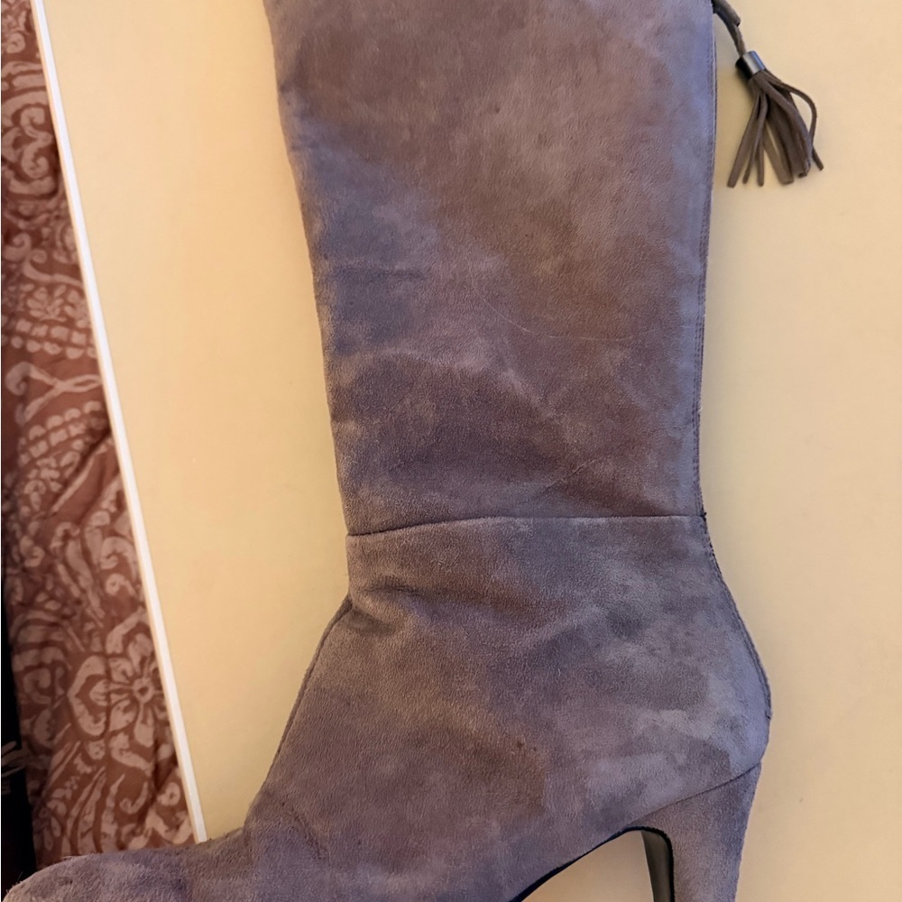 Bandolino Gray Leather Heeled Boots
